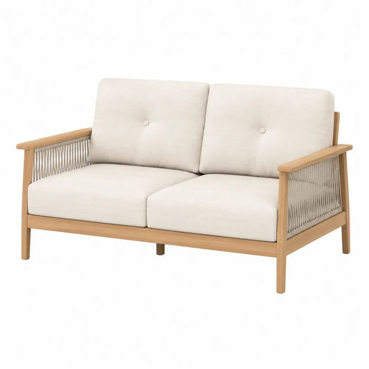 Sofa dwuosobowa z drewnianym stelażem i plecionymi bokami